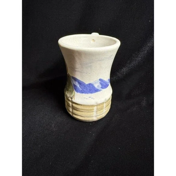 Eddy K Kouriahima Alaskan Man Pottery Mug signed #33 Coffee Tea hand painted - Picture 4 of 7